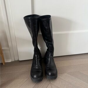Vagabond Black Leather Knee-High Boots